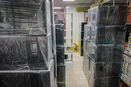 Большая поставка коробов, всех типоразмеров и оформлений